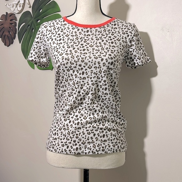 J. Crew Leopard Print Short Sleeve Vintage Cotton CrewNeck Tee Sz. XXS/XS Sz. 00 - Picture 3 of 11